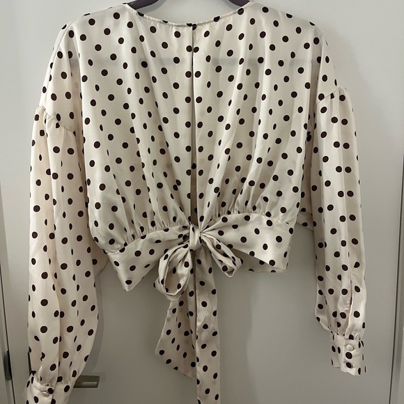 polka dot top - Picture 2 of 3